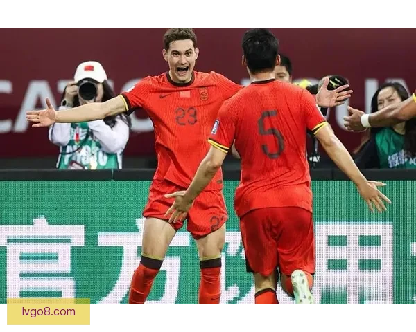 越南球员拳打拜合拉木后公开致歉难挽球队0比3溃败赛场风波